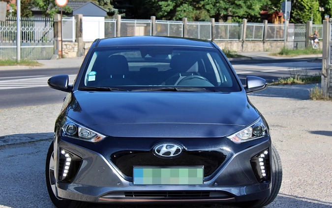 Hyundai IONIQ cena 93900 przebieg: 45000, rok produkcji 2019 z Jedlicze małe 211